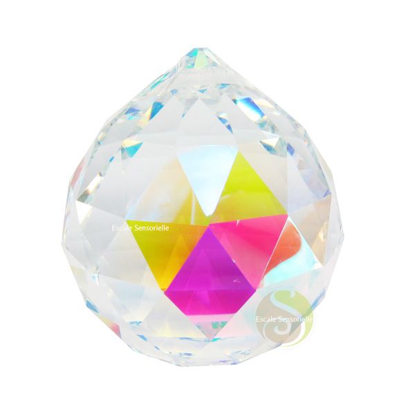 Boule de Cristal à facettes Feng Shui l Harmonie des lieux - Luma Creation