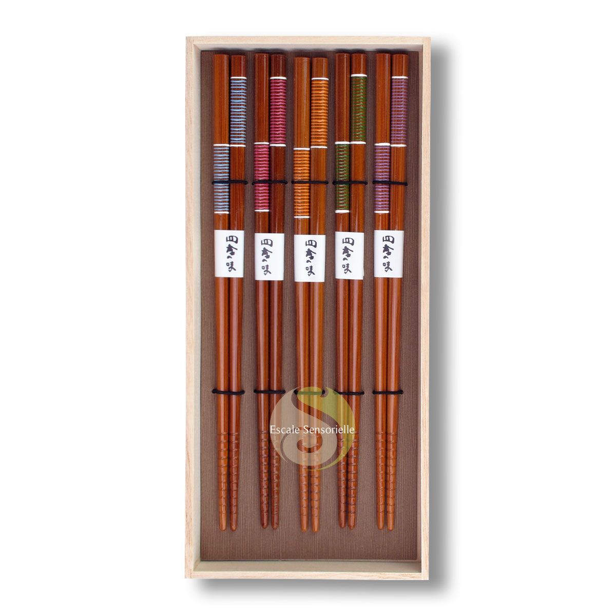 Coffret 5 paires de baguettes traditionnelles en bambou spécial