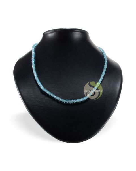 Collier apatite bleue équilibre et bénéfique aux communicants 